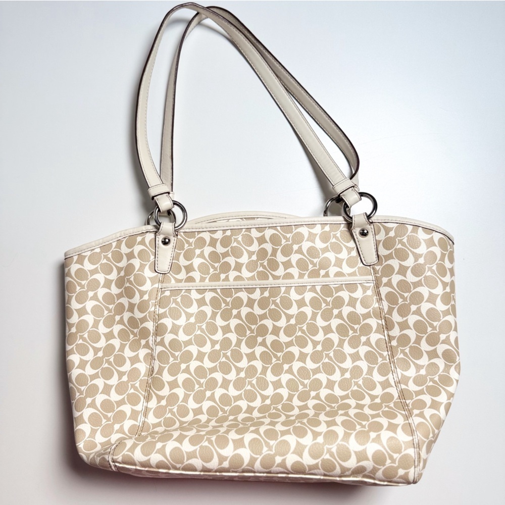 Coach Signature Chelsea Lea Tan and Cream Medium Size Shoulder Tote Bag - Picture 8 of 10